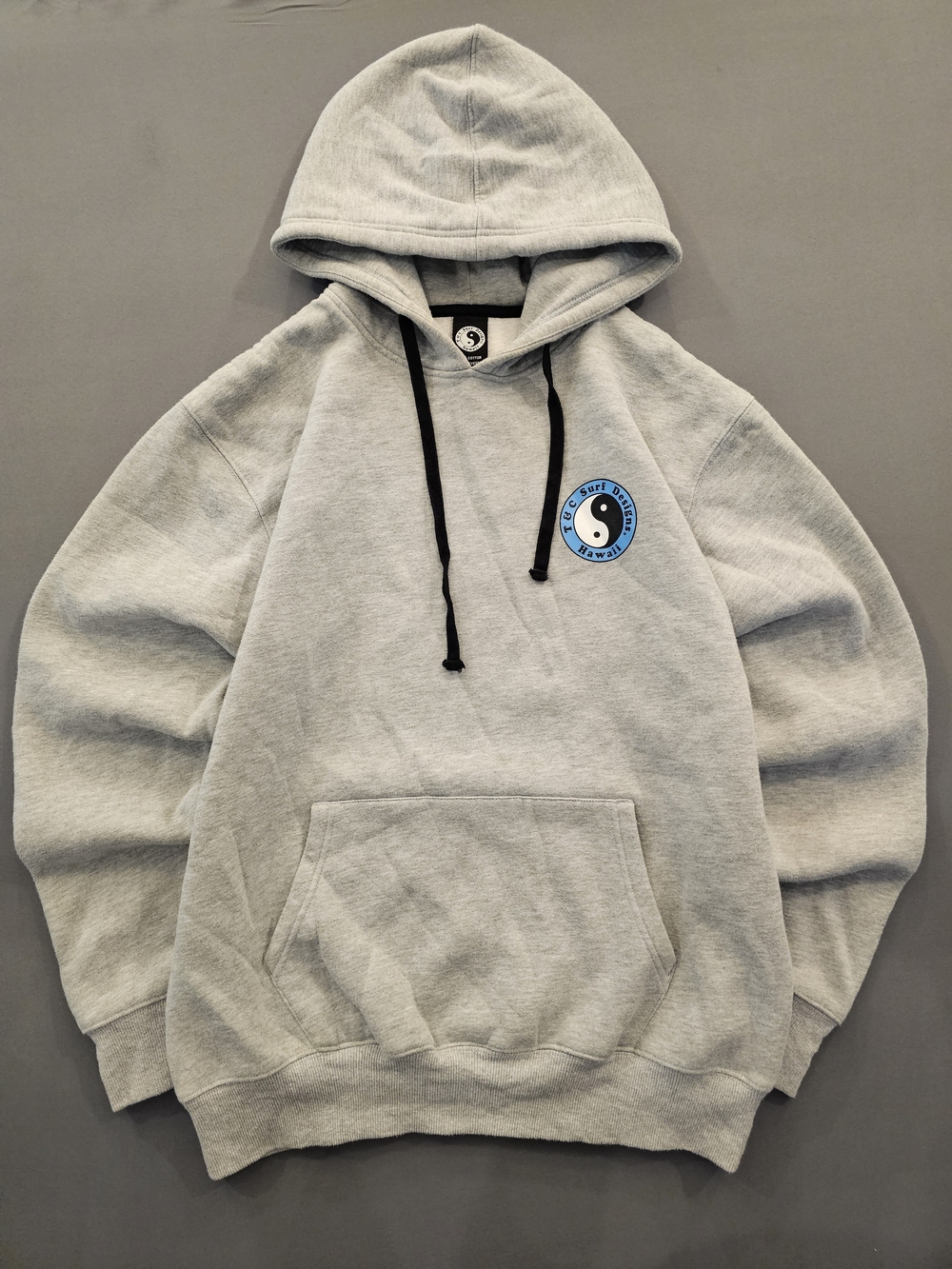 Vintage T&C Surf Designs Hawaii Yin Yang Hoodie Grey Boxy Fit